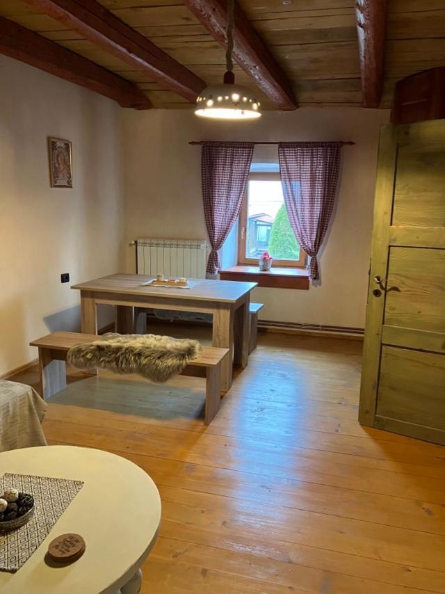 Adori Apartment Илирска Бистрица Екстериор снимка