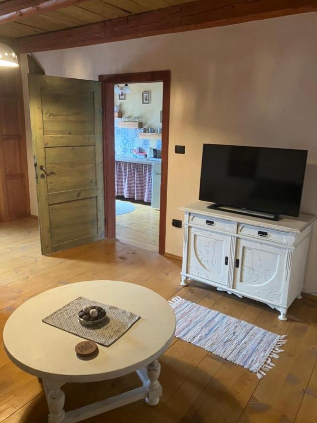 Adori Apartment Илирска Бистрица Екстериор снимка